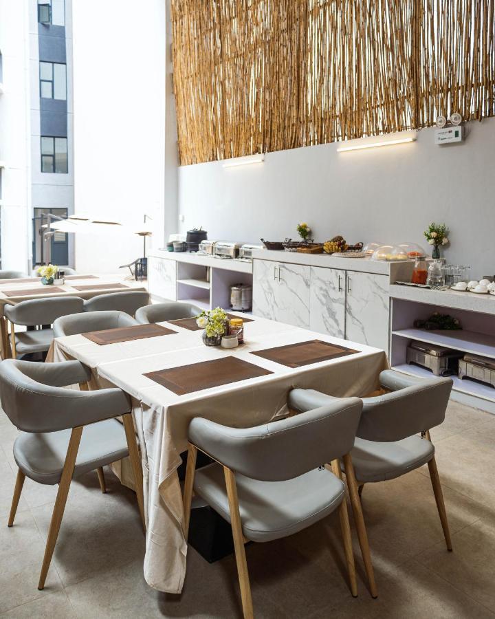 Elizabeth Golf Apartment By Link Kigali Buitenkant foto